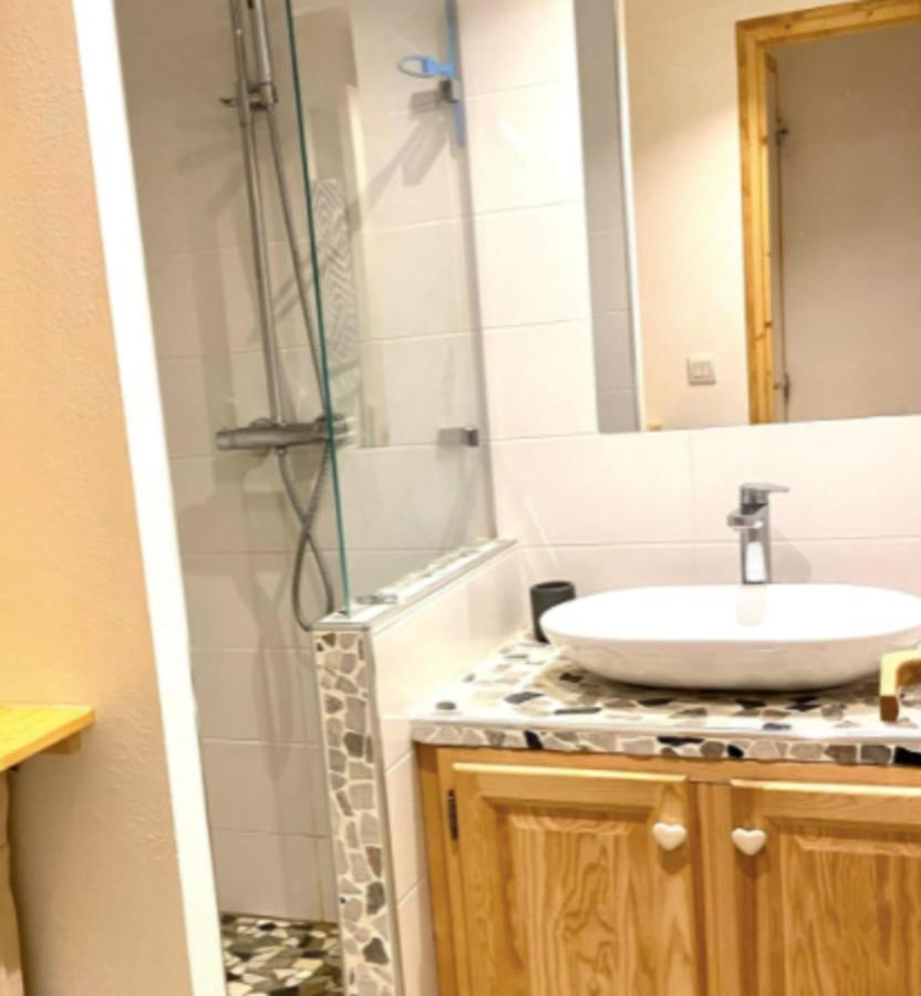 Apartment Charming With Swimming Pool